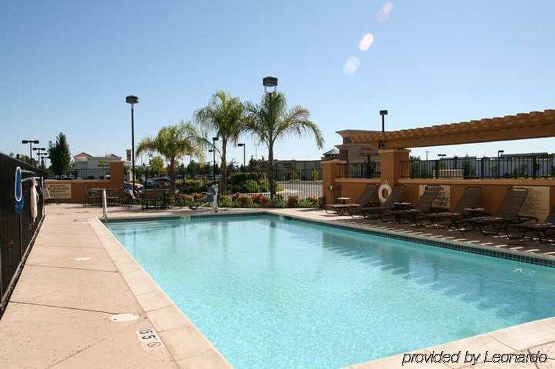 Hampton Inn & Suites יובה סיטי מתקנים תמונה