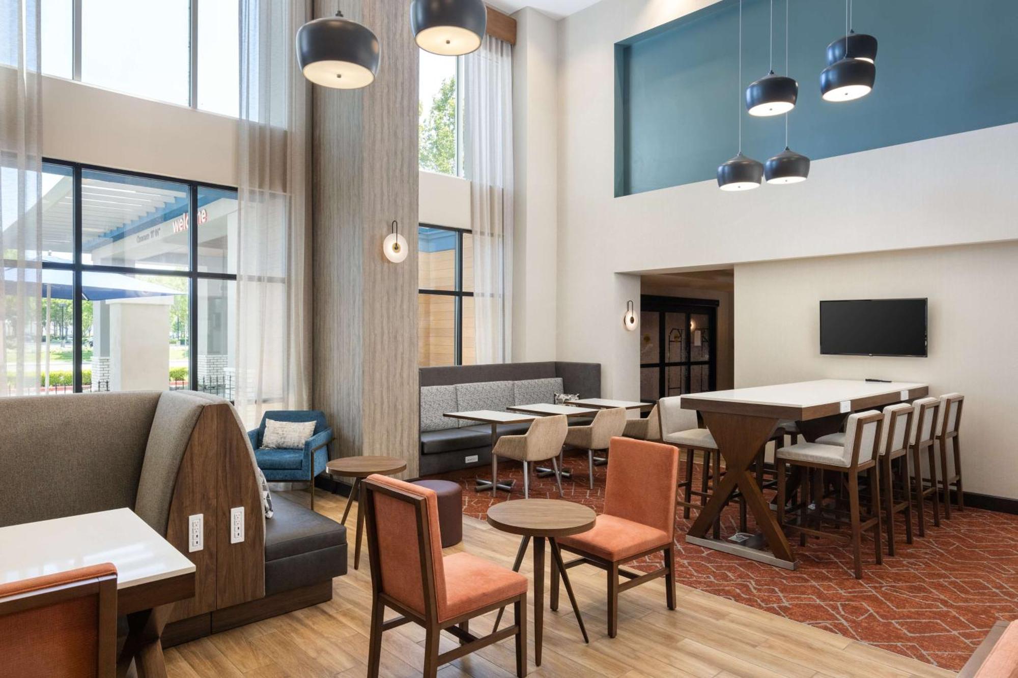 Hampton Inn & Suites יובה סיטי מראה חיצוני תמונה