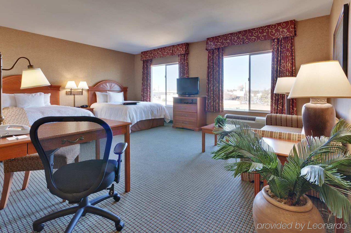 Hampton Inn & Suites יובה סיטי מראה חיצוני תמונה