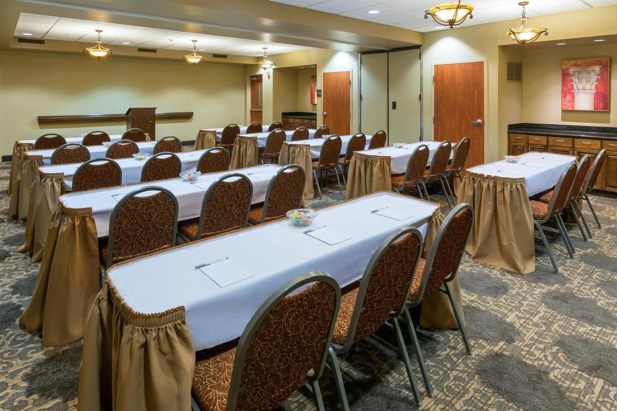 Hampton Inn & Suites יובה סיטי מראה חיצוני תמונה