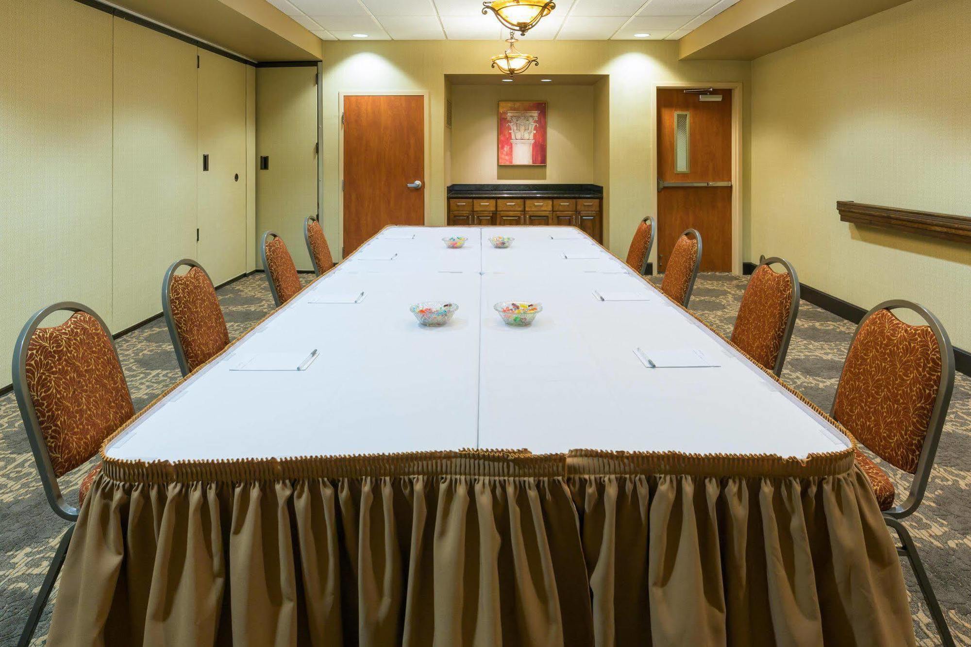 Hampton Inn & Suites יובה סיטי מראה חיצוני תמונה